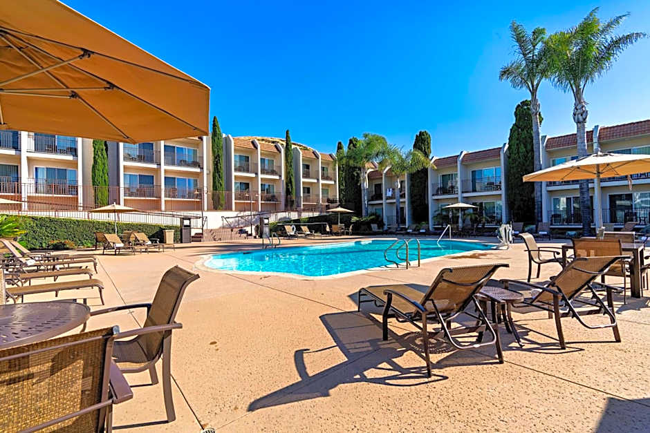 Best Western Plus Royal Oak Hotel