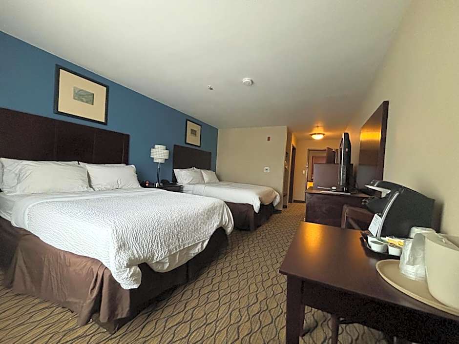 Holiday Inn Express & Suites Belle Vernon By IHG