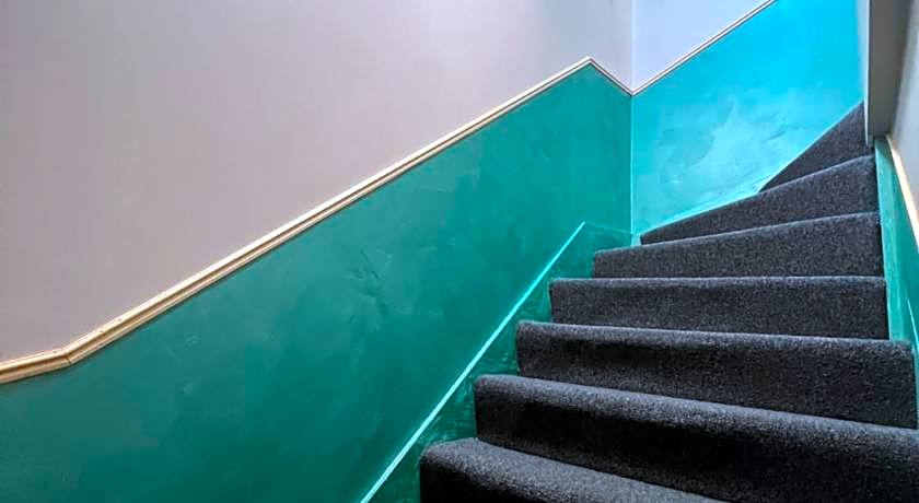 Paragraph Palmers Green - Tottenham Stadium