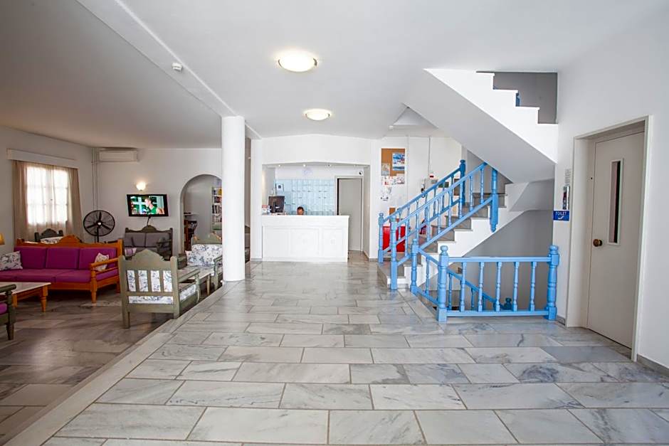 Polos Hotel Paros