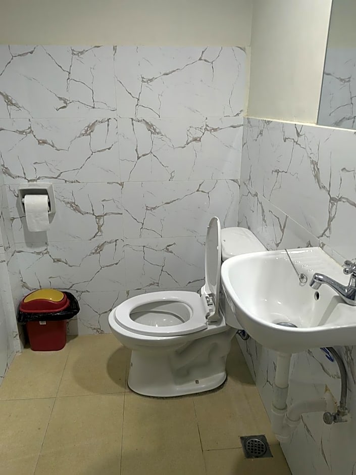 Mansion 8 Residences