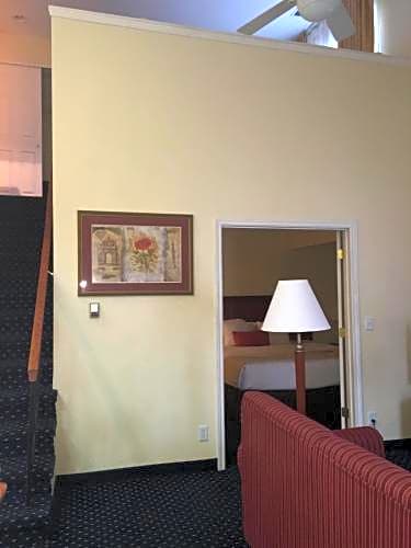 Hawthorn Suites by Wyndham Grand Rapids