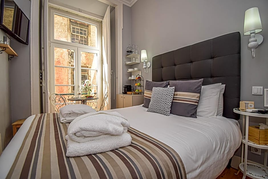 B in B Lisbon Downtown Suites