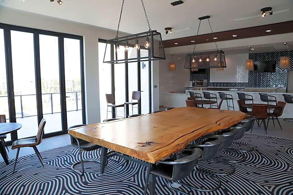 The Elm, a Ramada by Wyndham