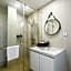 Helen Fin Inn & Apartment by WH