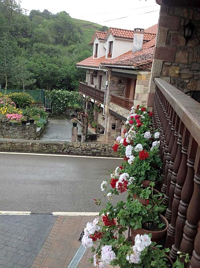 Posada Rural Peñasagra