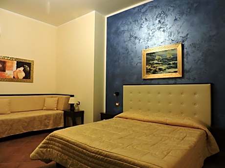 Triple Room with Sea View