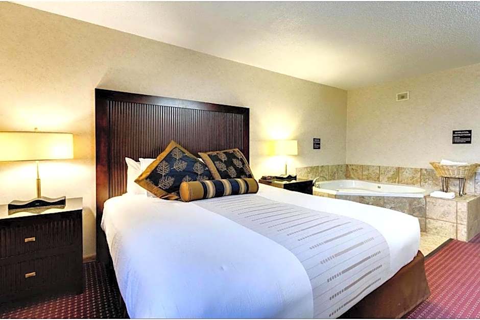 Fireside Inn And Suites