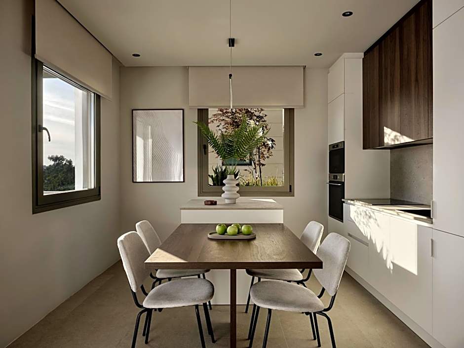 Bond Smart Living Suites