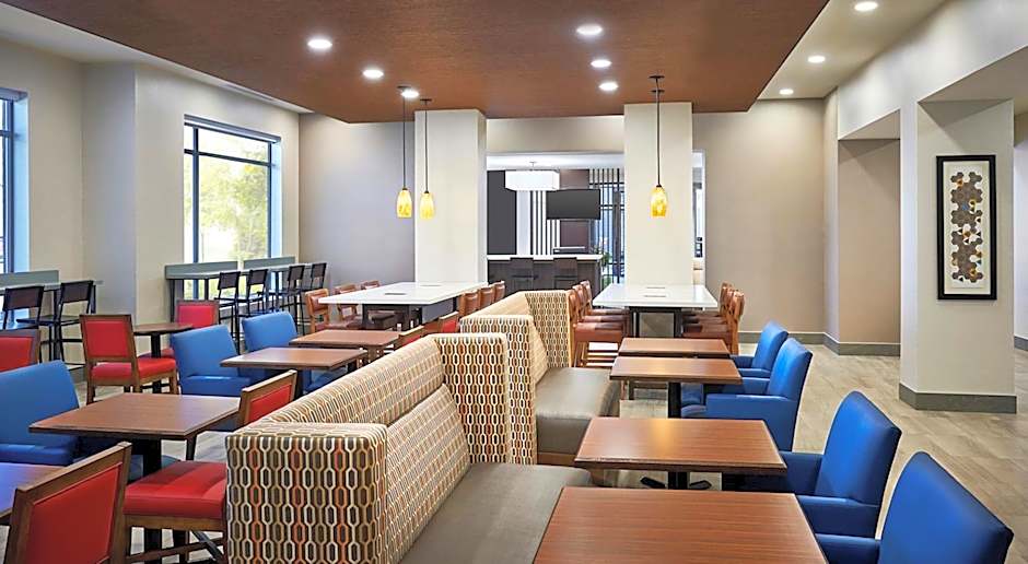 Holiday Inn Express Niagara-on-the-Lake By IHG