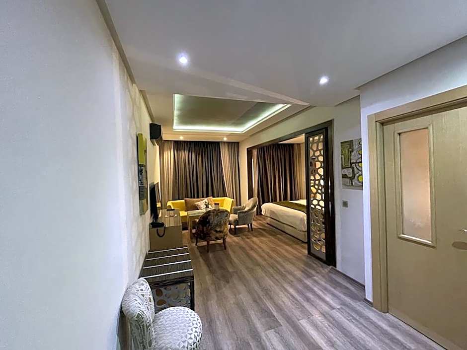 SILVER SUITE HOTEL & SPA
