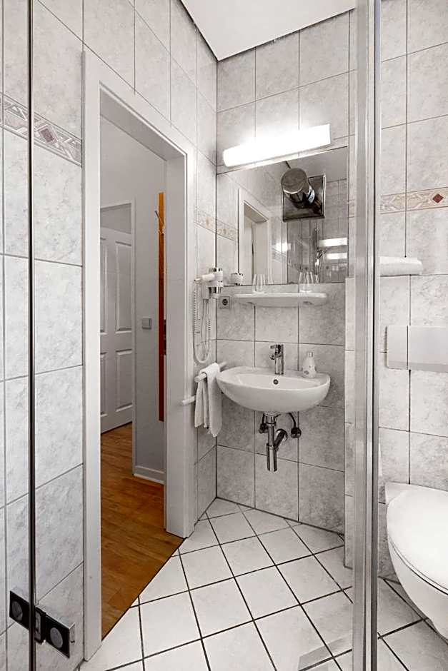 Zur Windmuhle Restaurant - Hotel