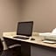Country Inn & Suites by Radisson, Port Clinton, OH