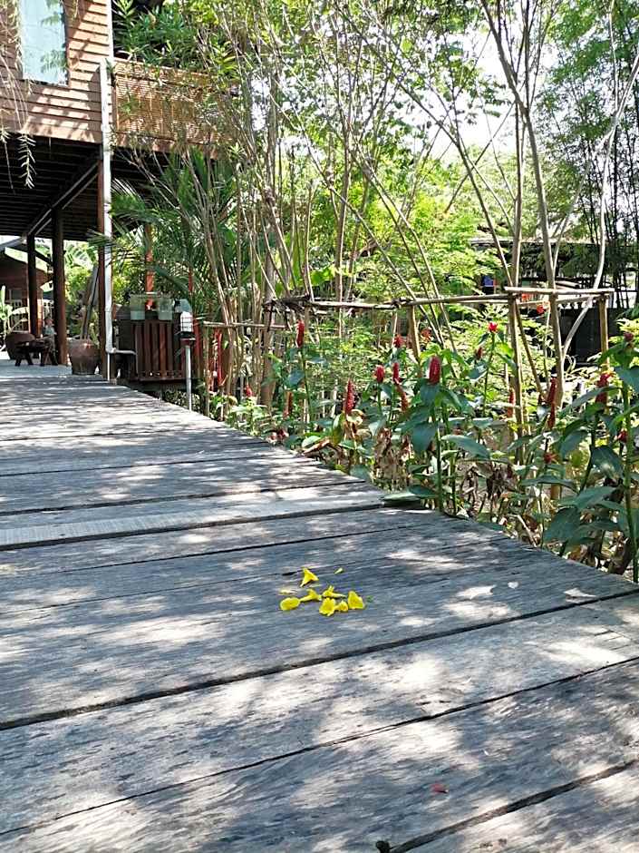 Rustic​ Charm​ Suphan​