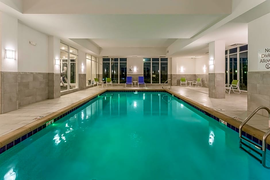 Holiday Inn Hotel and Suites Jefferson City By IHG