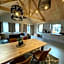 In de Witte Dame Hotel Bar Kitchen Apartments