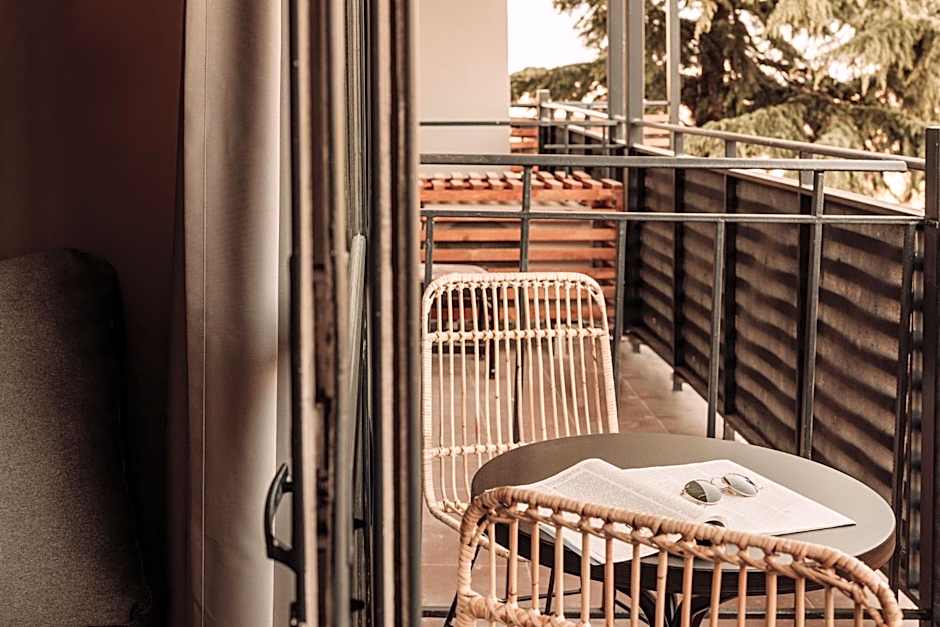 Sunny Beach Club - Adults Only #YouthfulVibes