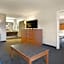Howard Johnson by Wyndham Sacramento Downtown
