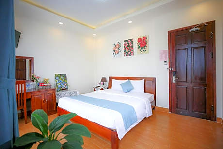 King Room with Balcony