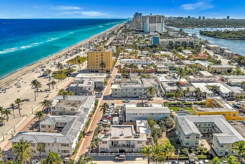 Hollywood by the Sea