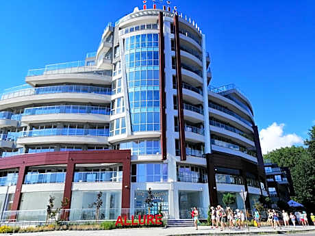 Allure Beach Resort Aparthotel
