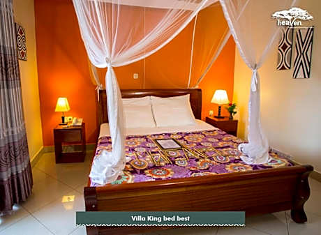 Villa Budget King Room with Balcony