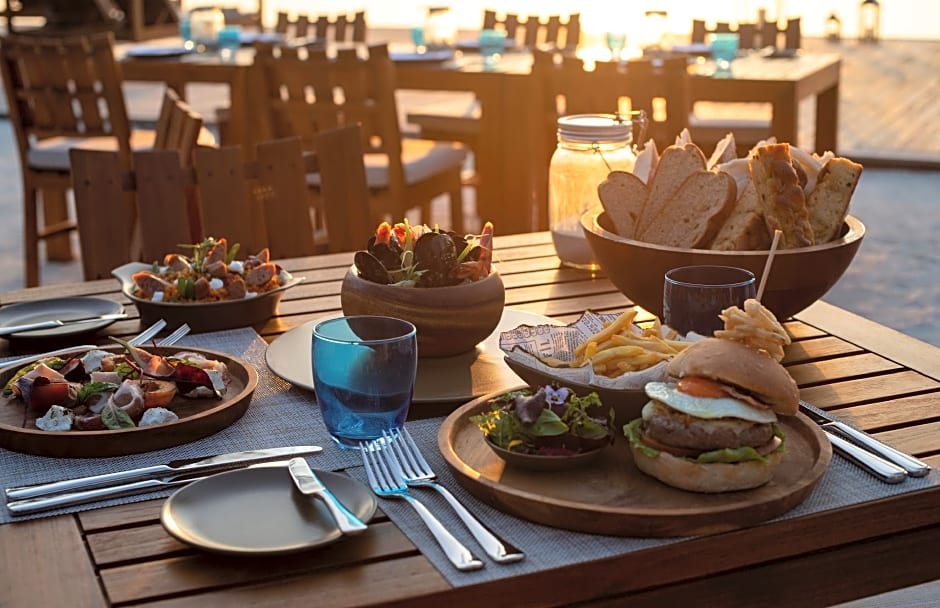 The Residence Maldives at Dhigurah