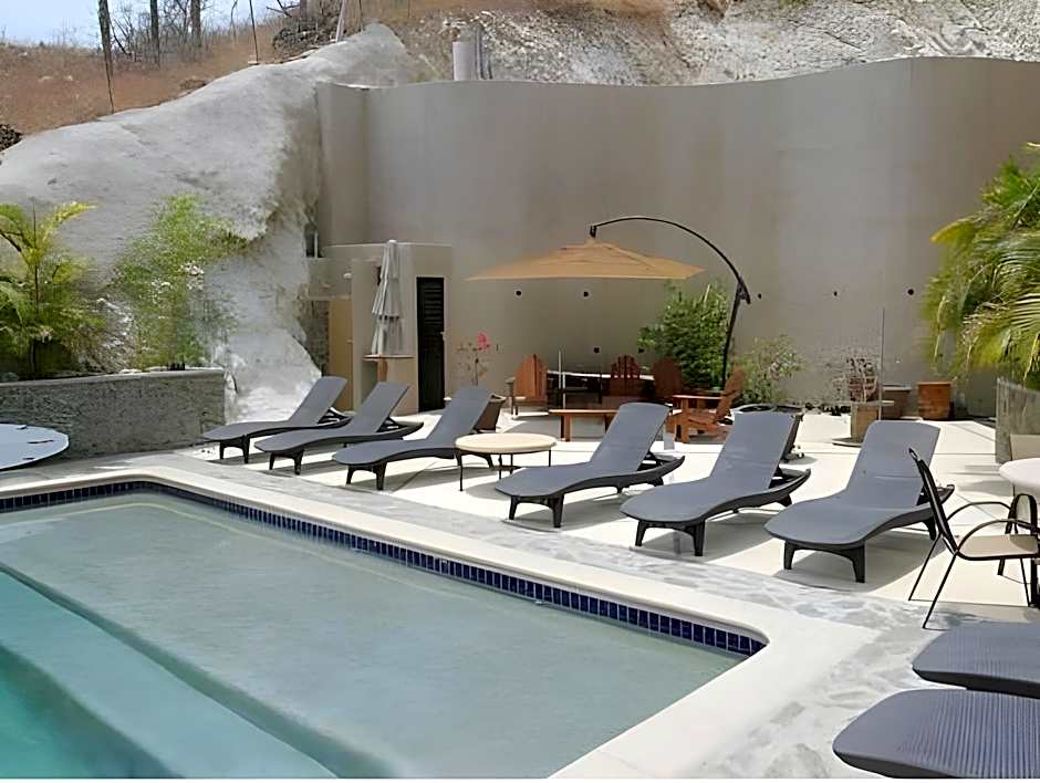 MariaMar Suites