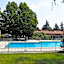 Golf Hotel