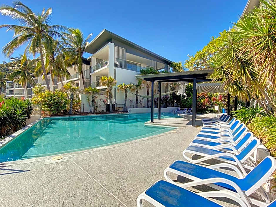 Blue on Blue Superior Studio Room 1241