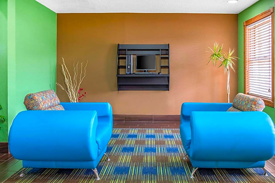 Quality Inn & Suites Bedford West
