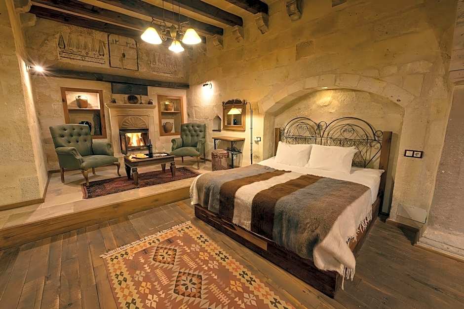 Sultan Cave Suites