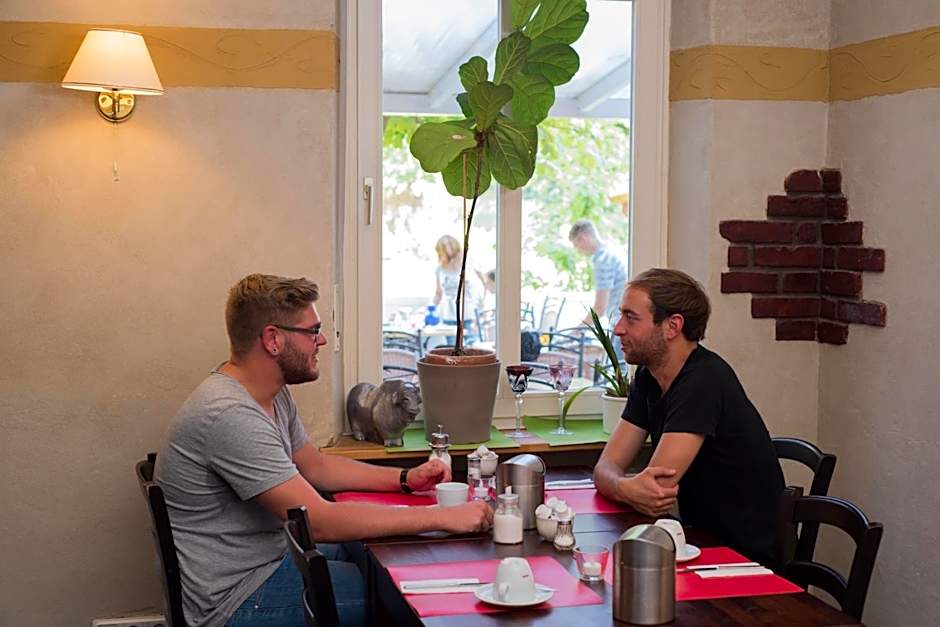 Hotel & Auberge le Journal