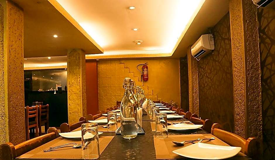 Haywizz Hotel - Port Blair