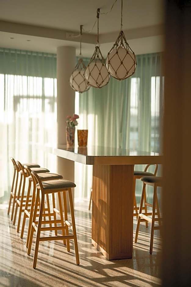 Laguna Faro Suites - Adults Only