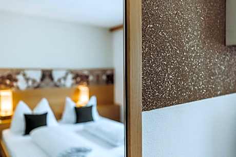 Double Room - Annex with balcony