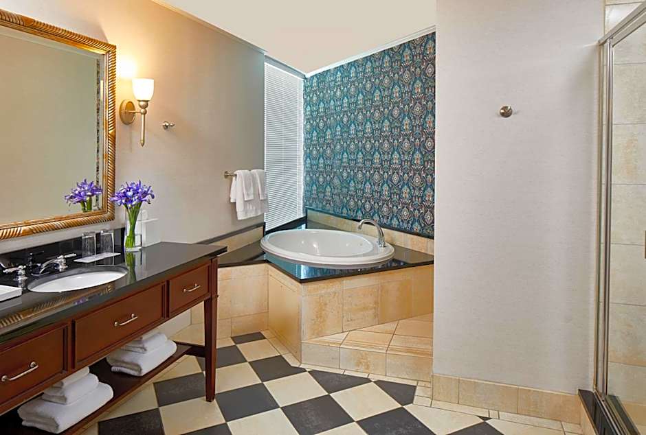 The Battle House Renaissance Mobile Hotel & Spa