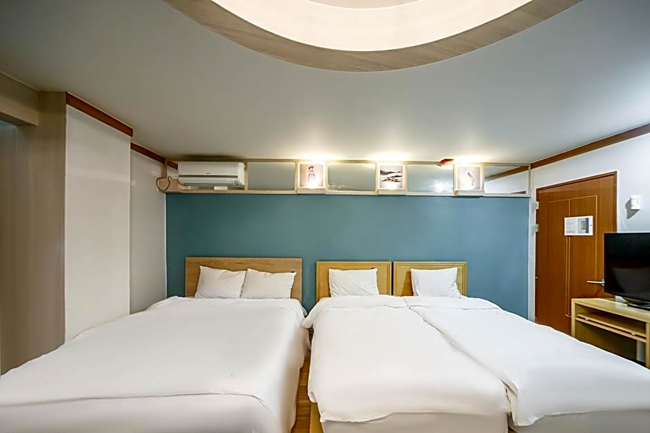 Tourist Hotel Jeonju