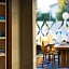 Renaissance by Marriott Izmir Hotel