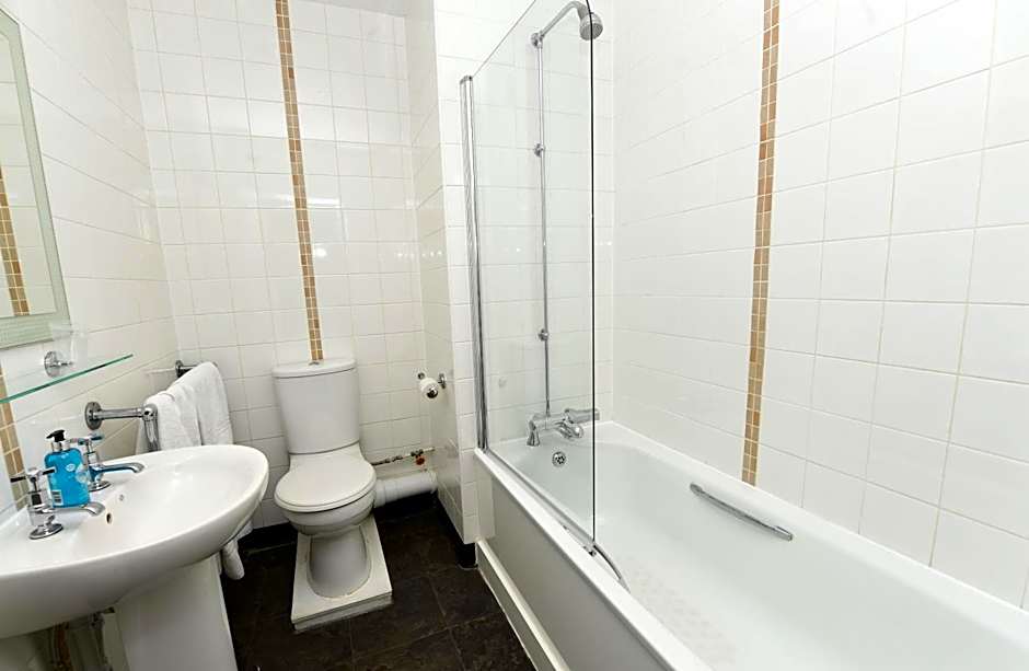 Green Lodge, Wirral by Marston's Inns