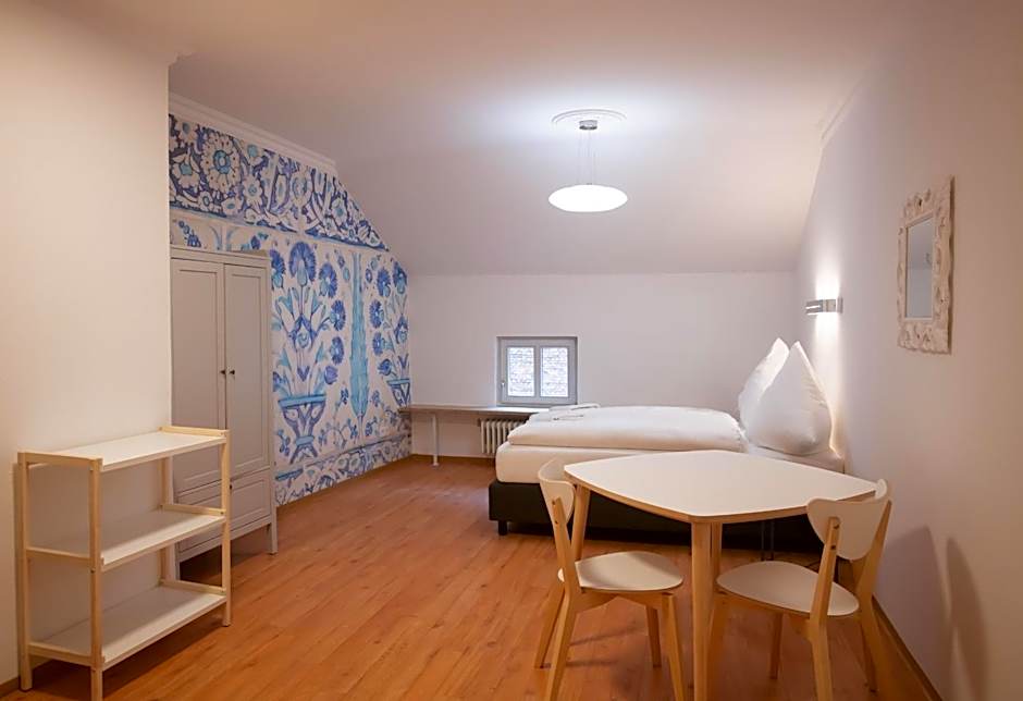 Aparthotel Villa Elon