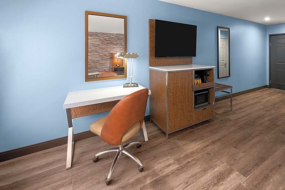 La Quinta Inn & Suites by Wyndham Ruidoso Downs