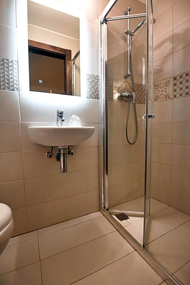 The Cloisters Bed And Breakfast