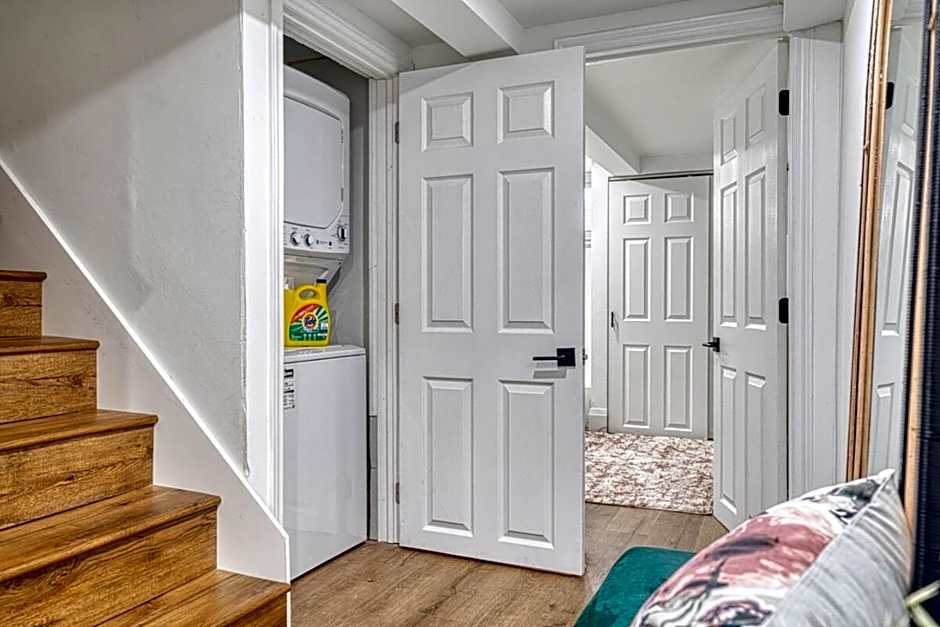 Modern 3 Bdr Homeapt Mins To Notlwineriesfalls