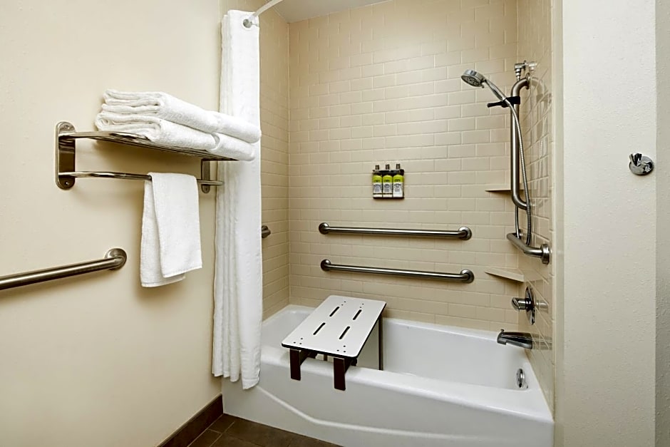Candlewood Suites Valdosta Mall By IHG