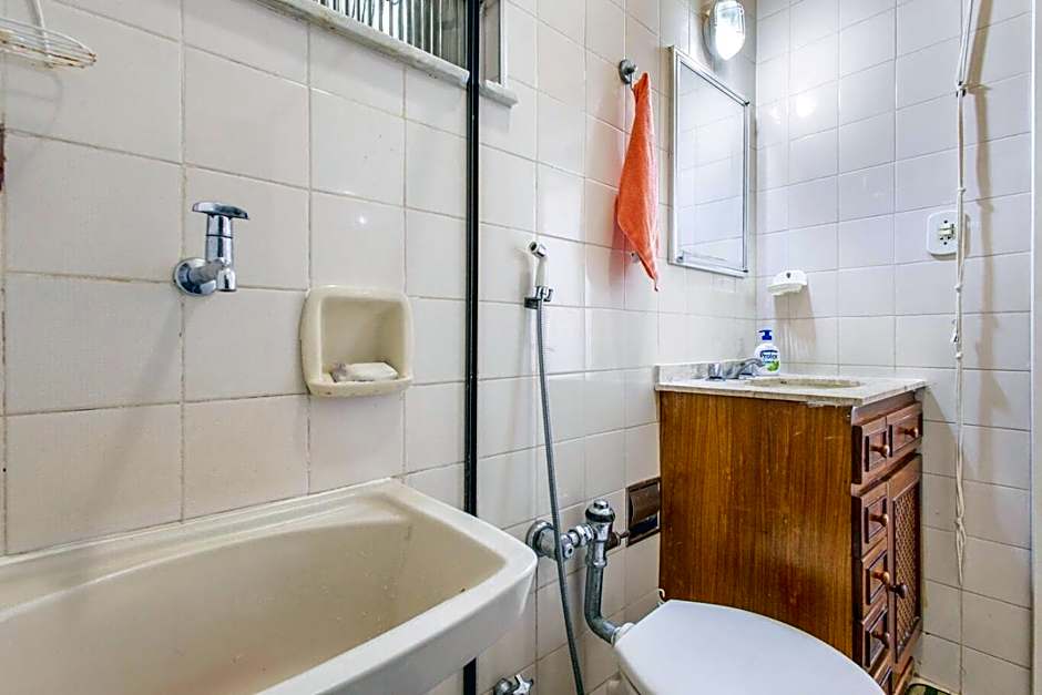 Otimo Apto com Wi-Fi a 350m da Praia de Copacabana