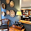 Hog Hollow Country Lodge