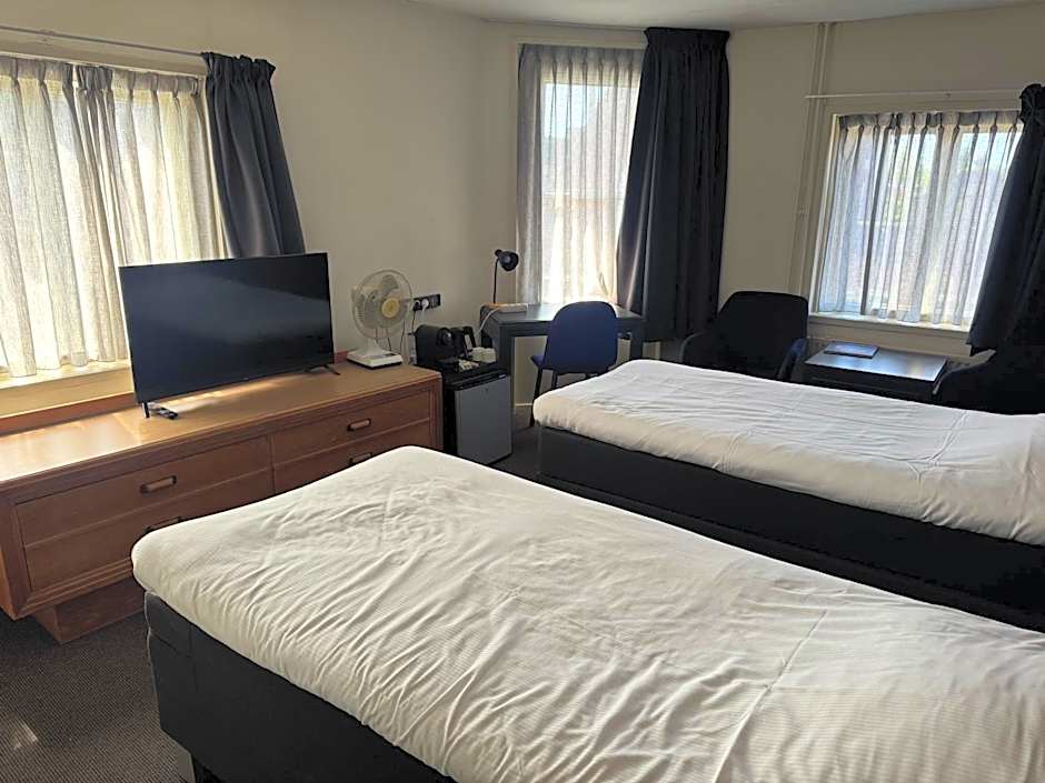 Hotel Mayflower