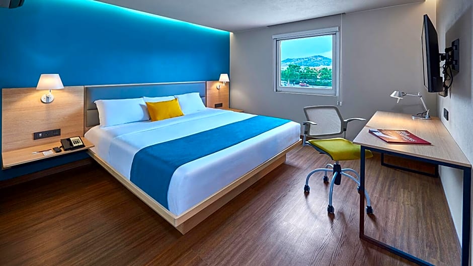 City Express Suites by Marriott Queretaro