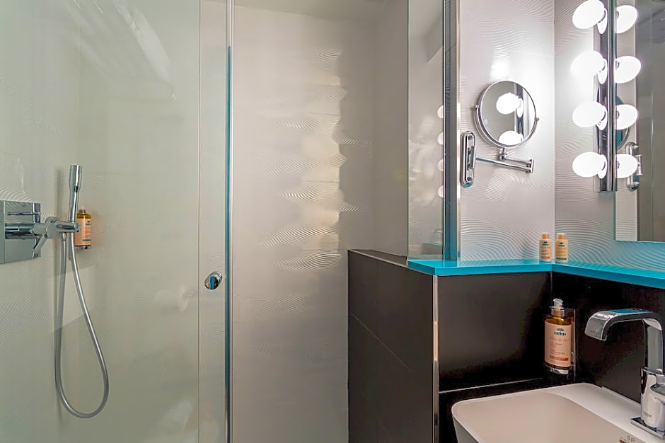 Hotel La Parizienne By Elegancia